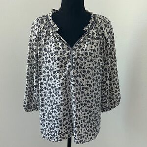 Max Studio Black and White Floral Blouse